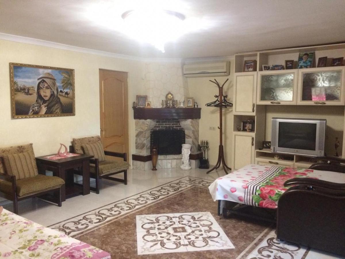 Гостевой Дом У Левы Hotel กากรา ภายนอก รูปภาพ
