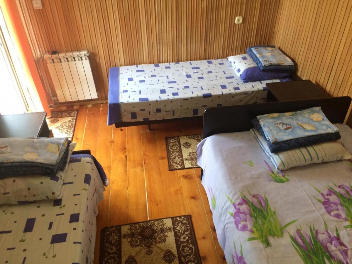 Гостевой Дом У Левы Hotel กากรา ภายนอก รูปภาพ